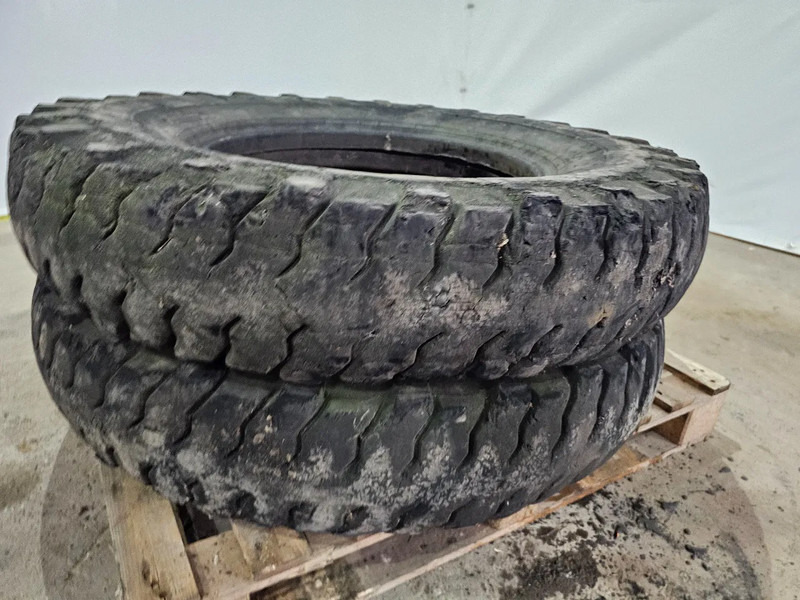 Goodyear 11.00-24 - Guma za Kamion: slika Goodyear 11.00-24 - Guma za Kamion Goodyear 11.00-24 - Guma za Kamion: slika Goodyear 11.00-24 - Guma za Kamion
