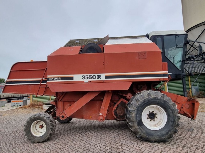 Laverda 3550 R - Kombajn za žetvu: slika Laverda 3550 R - Kombajn za žetvu Laverda 3550 R - Kombajn za žetvu: slika Laverda 3550 R - Kombajn za žetvu