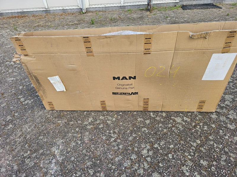 MAN TGM - Bumpersteun midden - 81.41610-5742 - Rezervni dijelovi za Kamion: slika MAN TGM - Bumpersteun midden - 81.41610-5742 - Rezervni dijelovi za Kamion MAN TGM - Bumpersteun midden - 81.41610-5742 - Rezervni dijelovi za Kamion: slika MAN TGM - Bumpersteun midden - 81.41610-5742 - Rezervni dijelovi za Kamion