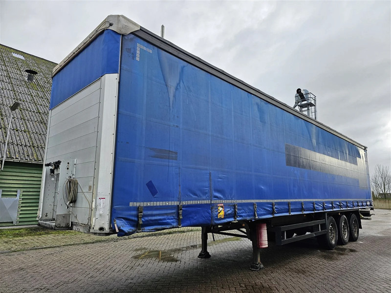 Schmitz Cargobull SCB - Lifting roof - sliding roof - Galvanised chassis - Poluprikolica s ceradom: slika Schmitz Cargobull SCB - Lifting roof - sliding roof - Galvanised chassis - Poluprikolica s ceradom Schmitz Cargobull SCB - Lifting roof - sliding roof - Galvanised chassis - Poluprikolica s ceradom: slika Schmitz Cargobull SCB - Lifting roof - sliding roof - Galvanised chassis - Poluprikolica s ceradom