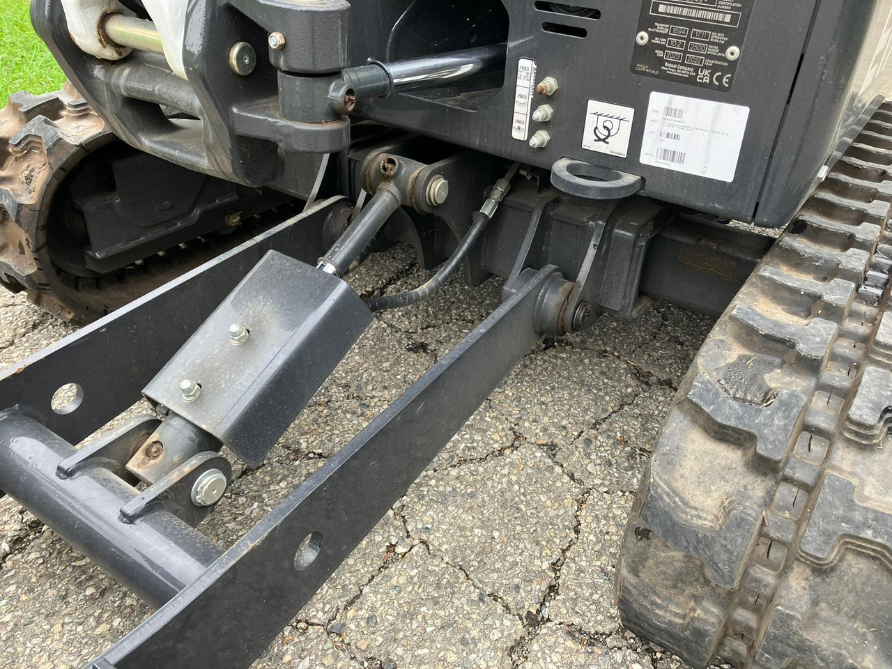 Mini bager BOBCAT E17: slika Mini bager BOBCAT E17