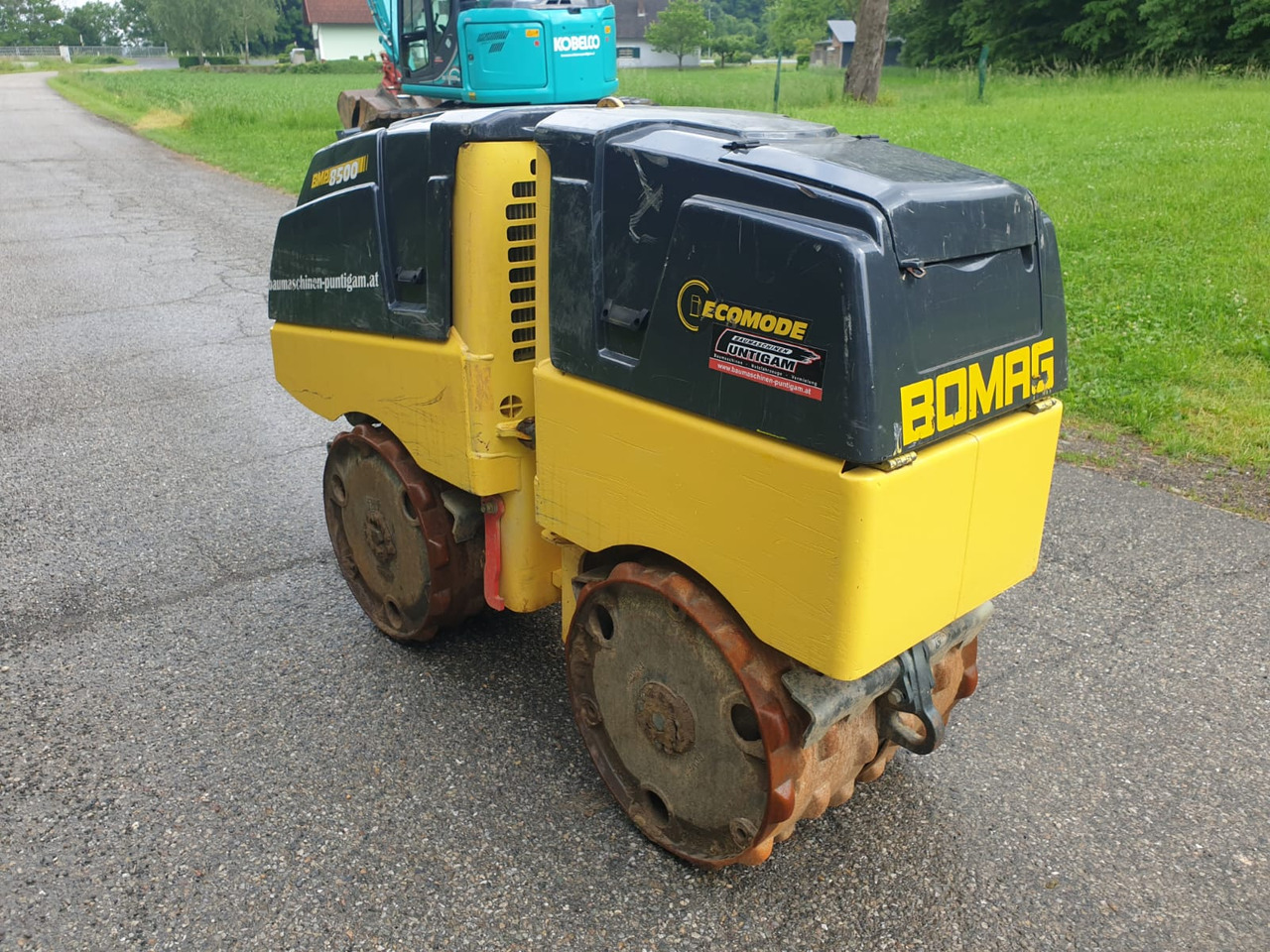 BOMAG BMP 8500 - Valjak: slika BOMAG BMP 8500 - Valjak BOMAG BMP 8500 - Valjak: slika BOMAG BMP 8500 - Valjak