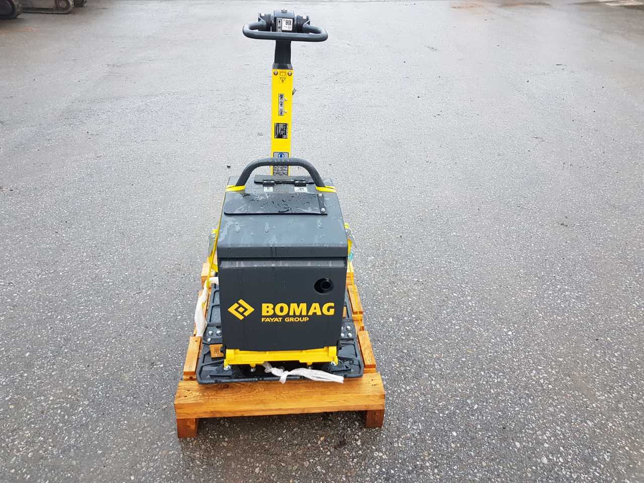 BOMAG BPR 35/60 D - Vibro ploča: slika BOMAG BPR 35/60 D - Vibro ploča BOMAG BPR 35/60 D - Vibro ploča: slika BOMAG BPR 35/60 D - Vibro ploča