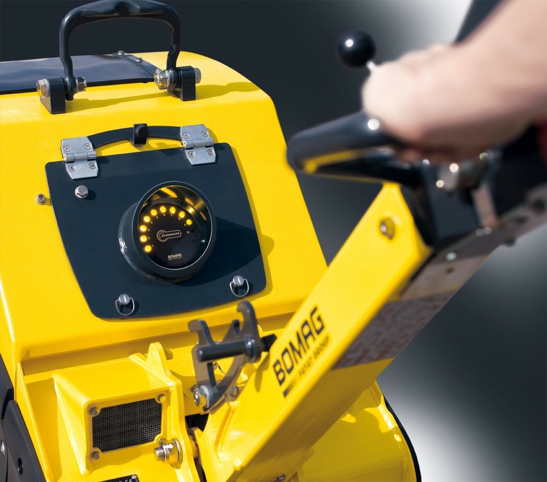 BOMAG BPR 70/70 D - Vibro ploča: slika BOMAG BPR 70/70 D - Vibro ploča BOMAG BPR 70/70 D - Vibro ploča: slika BOMAG BPR 70/70 D - Vibro ploča