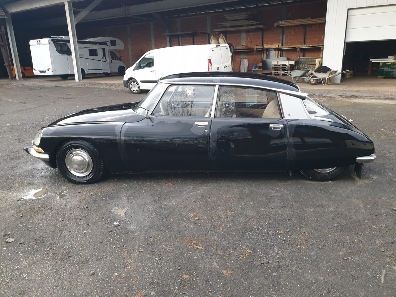 Citroen DS 21 Pallas - Automobil: slika Citroen DS 21 Pallas - Automobil Citroen DS 21 Pallas - Automobil: slika Citroen DS 21 Pallas - Automobil