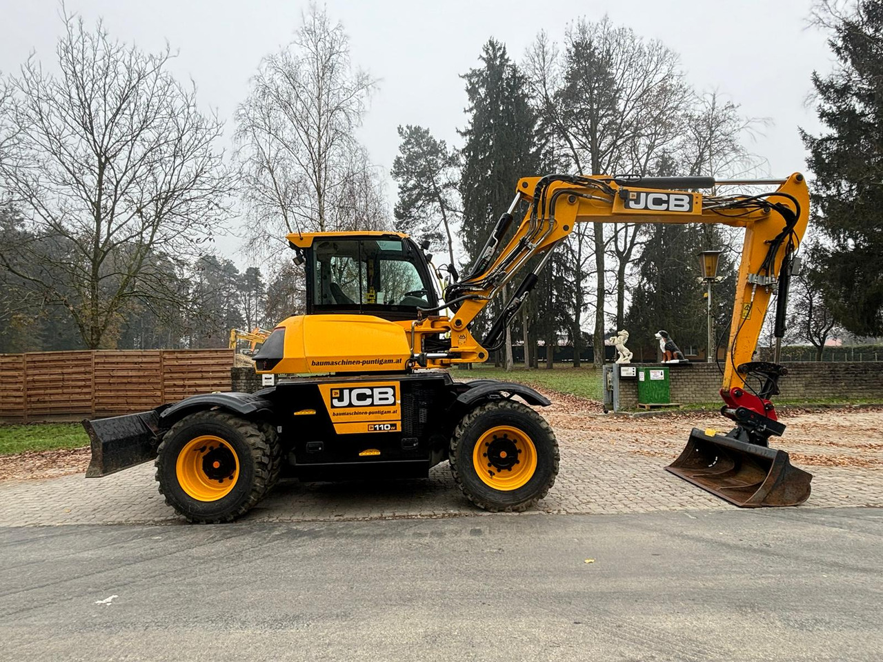 JCB HD 110 WT 4F - Bager na kotačima: slika JCB HD 110 WT 4F - Bager na kotačima JCB HD 110 WT 4F - Bager na kotačima: slika JCB HD 110 WT 4F - Bager na kotačima