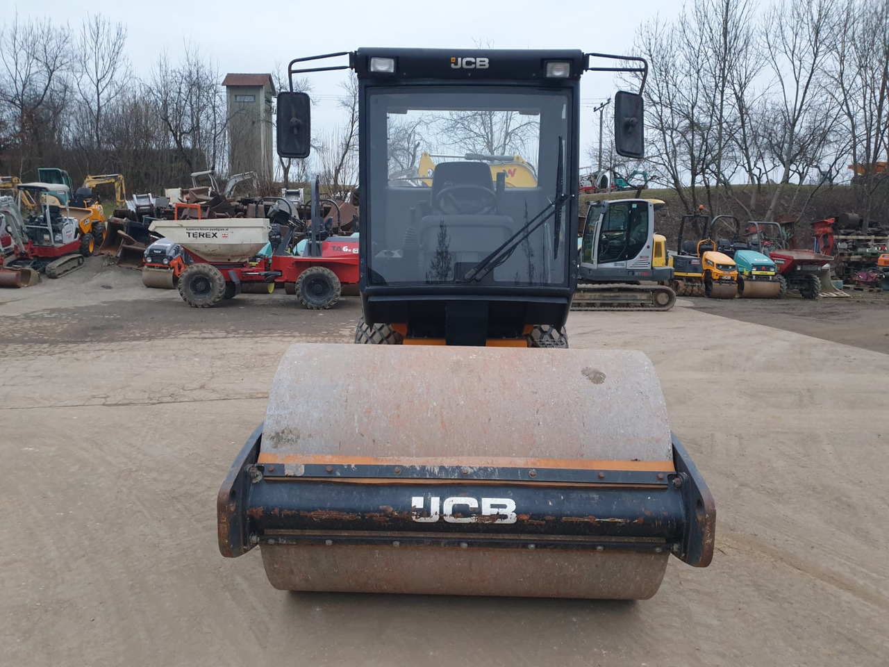 JCB VM 75 D - Valjak: slika JCB VM 75 D - Valjak JCB VM 75 D - Valjak: slika JCB VM 75 D - Valjak