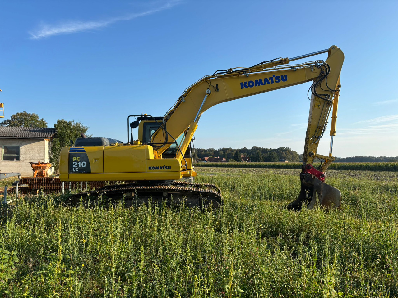KOMATSU PC 210 LC-8 - Bager gusjeničar: slika KOMATSU PC 210 LC-8 - Bager gusjeničar KOMATSU PC 210 LC-8 - Bager gusjeničar: slika KOMATSU PC 210 LC-8 - Bager gusjeničar