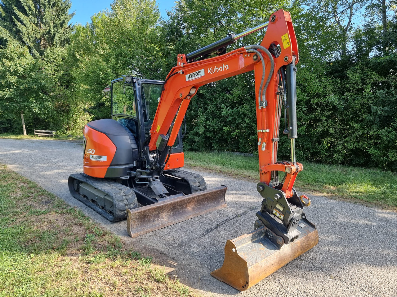 KUBOTA U 50-5 - Mini bager: slika KUBOTA U 50-5 - Mini bager KUBOTA U 50-5 - Mini bager: slika KUBOTA U 50-5 - Mini bager