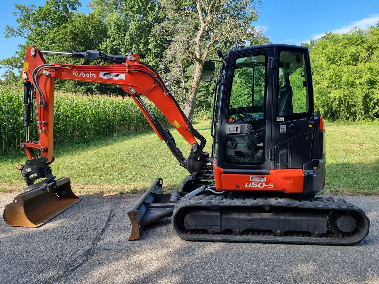 KUBOTA U 50-5 - Mini bager: slika KUBOTA U 50-5 - Mini bager KUBOTA U 50-5 - Mini bager: slika KUBOTA U 50-5 - Mini bager