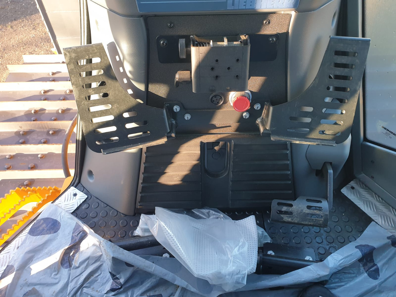 Zakup LIEBHERR PR 716 05 LGP LIEBHERR PR 716 05 LGP: slika Zakup LIEBHERR PR 716 05 LGP LIEBHERR PR 716 05 LGP