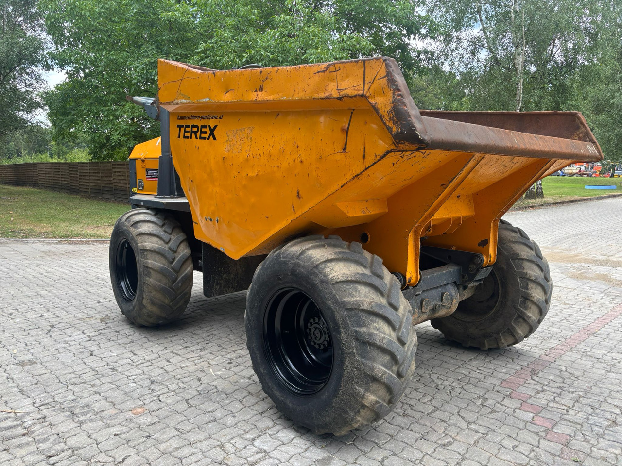 TEREX TA 9 - Zglobni istovarivač: slika TEREX TA 9 - Zglobni istovarivač TEREX TA 9 - Zglobni istovarivač: slika TEREX TA 9 - Zglobni istovarivač