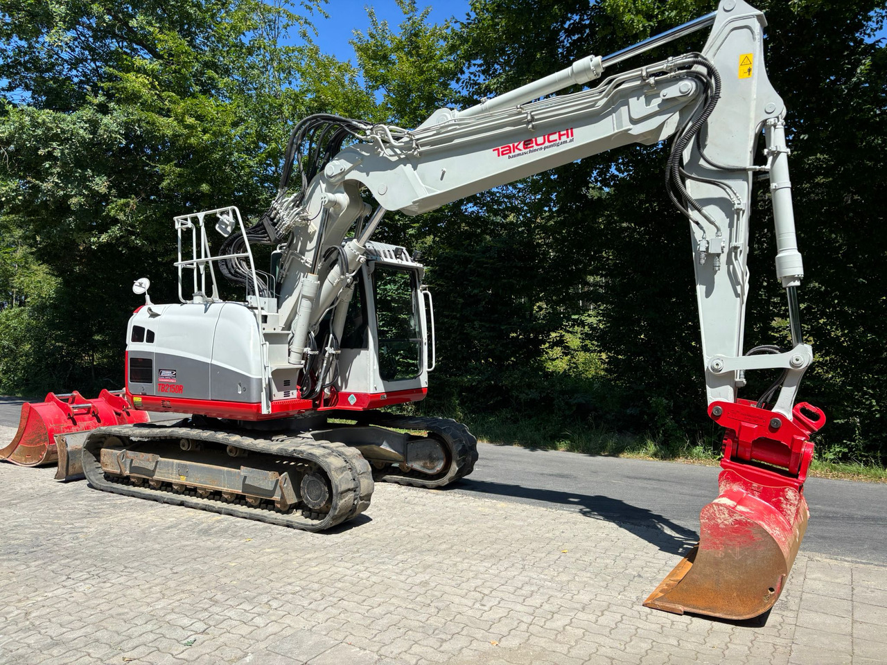 Takeuchi TB 2150 R - Bager gusjeničar: slika Takeuchi TB 2150 R - Bager gusjeničar Takeuchi TB 2150 R - Bager gusjeničar: slika Takeuchi TB 2150 R - Bager gusjeničar