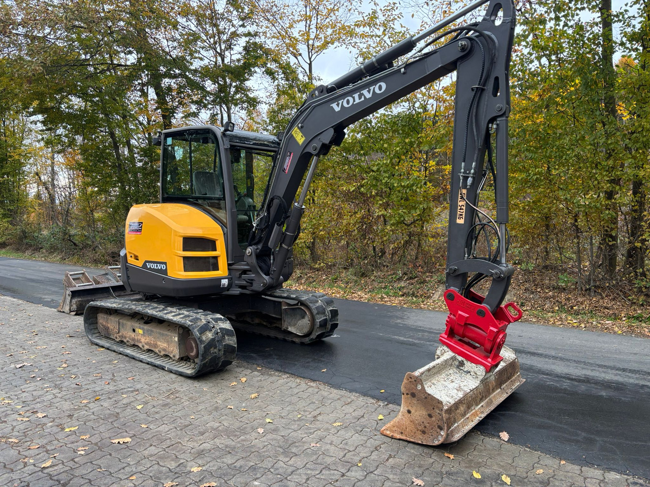 VOLVO ECR 50 D - Mini bager: slika VOLVO ECR 50 D - Mini bager VOLVO ECR 50 D - Mini bager: slika VOLVO ECR 50 D - Mini bager