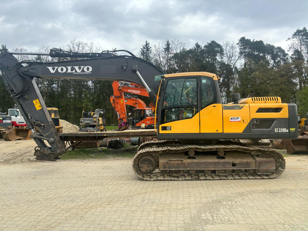 Volvo EC 220 DN - Bager gusjeničar: slika Volvo EC 220 DN - Bager gusjeničar Volvo EC 220 DN - Bager gusjeničar: slika Volvo EC 220 DN - Bager gusjeničar