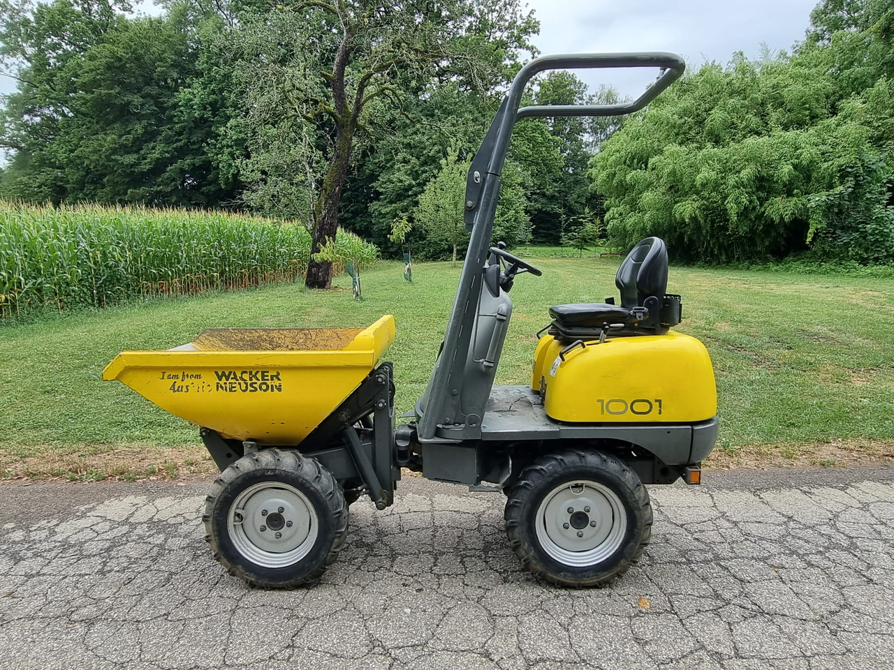 WACKER Neuson 1001 - Mini istovarivač: slika WACKER Neuson 1001 - Mini istovarivač WACKER Neuson 1001 - Mini istovarivač: slika WACKER Neuson 1001 - Mini istovarivač