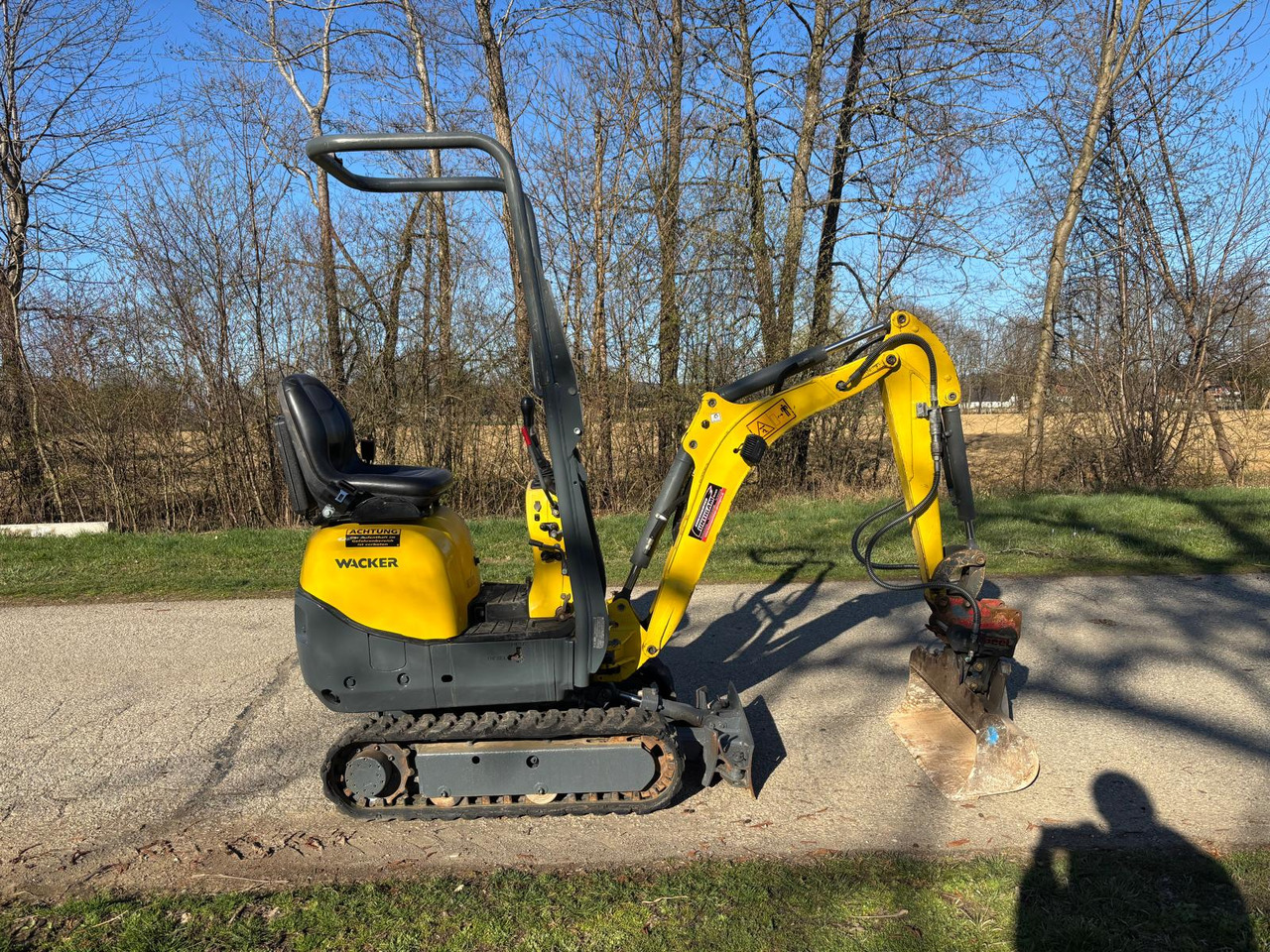 WACKER Neuson 803 - Mini bager: slika WACKER Neuson 803 - Mini bager WACKER Neuson 803 - Mini bager: slika WACKER Neuson 803 - Mini bager