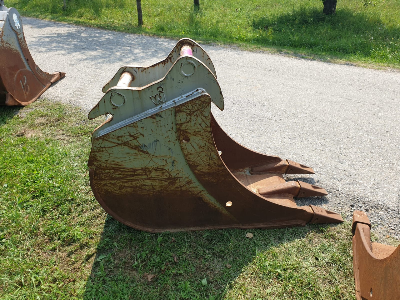 Winkelbauer Bucket 60 cm - Korpa za bager za Bager gusjeničar: slika Winkelbauer Bucket 60 cm - Korpa za bager za Bager gusjeničar Winkelbauer Bucket 60 cm - Korpa za bager za Bager gusjeničar: slika Winkelbauer Bucket 60 cm - Korpa za bager za Bager gusjeničar