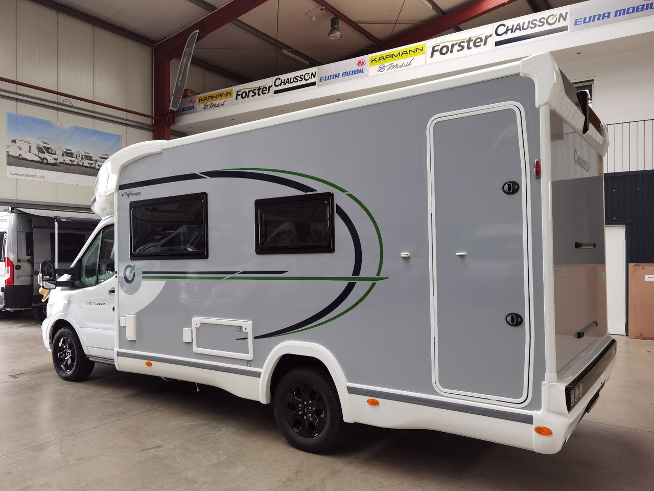 Chausson 630 TITANIUM / - 2026 - / EINZEL.- HUBBETTEN - Poluintegrirani kamper: slika Chausson 630 TITANIUM / - 2026 - / EINZEL.- HUBBETTEN - Poluintegrirani kamper Chausson 630 TITANIUM / - 2026 - / EINZEL.- HUBBETTEN - Poluintegrirani kamper: slika Chausson 630 TITANIUM / - 2026 - / EINZEL.- HUBBETTEN - Poluintegrirani kamper