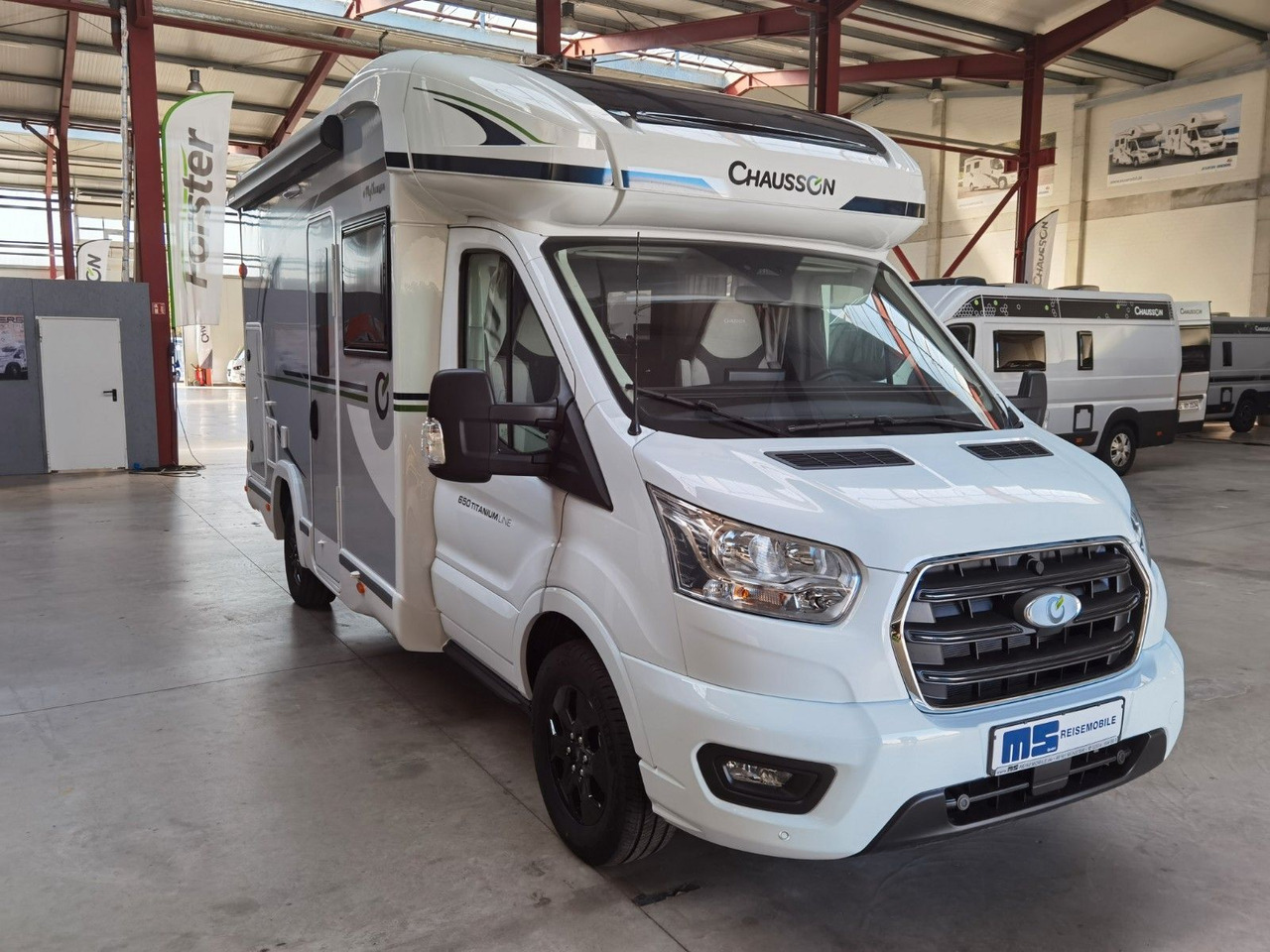 Poluintegrirani kamper Chausson 650 TITANIUM / -2026- / 165PS-8G. / AHK/ HUBBETT: slika Poluintegrirani kamper Chausson 650 TITANIUM / -2026- / 165PS-8G. / AHK/ HUBBETT