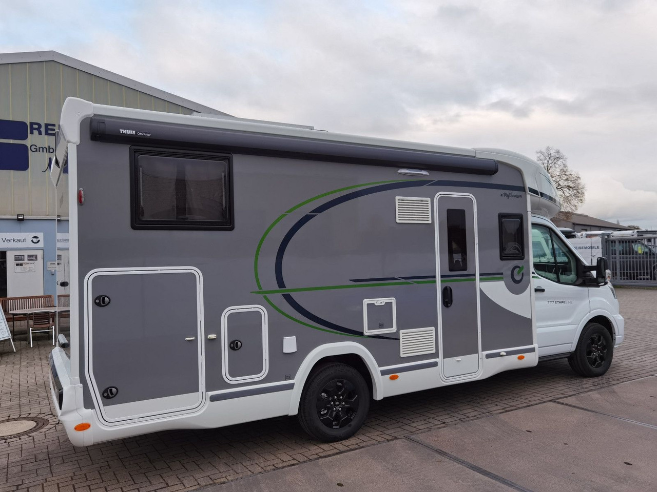 Chausson 777 ETAPE LINE / -2025- / EINZELBETTEN & HUBBETT - Poluintegrirani kamper: slika Chausson 777 ETAPE LINE / -2025- / EINZELBETTEN & HUBBETT - Poluintegrirani kamper Chausson 777 ETAPE LINE / -2025- / EINZELBETTEN & HUBBETT - Poluintegrirani kamper: slika Chausson 777 ETAPE LINE / -2025- / EINZELBETTEN & HUBBETT - Poluintegrirani kamper