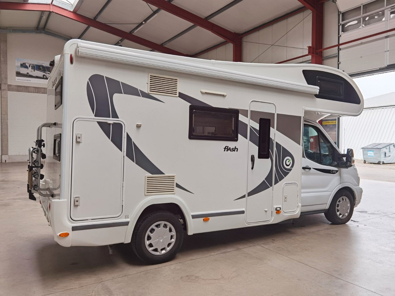 Chausson FLASH C 646 / 170PS / ETAGENBETTEN / TÜV-05.2027 - Alkoven kamper: slika Chausson FLASH C 646 / 170PS / ETAGENBETTEN / TÜV-05.2027 - Alkoven kamper Chausson FLASH C 646 / 170PS / ETAGENBETTEN / TÜV-05.2027 - Alkoven kamper: slika Chausson FLASH C 646 / 170PS / ETAGENBETTEN / TÜV-05.2027 - Alkoven kamper