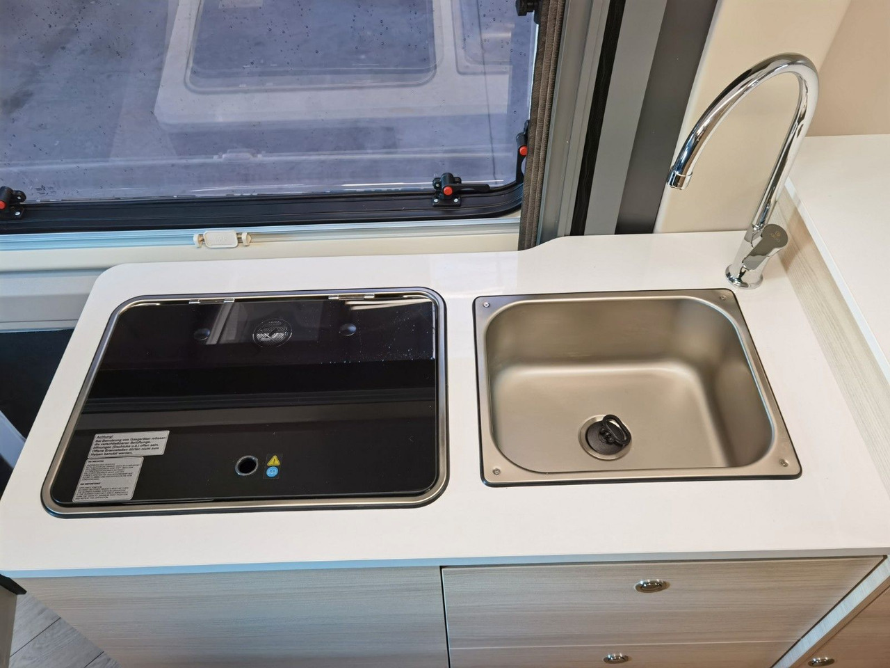 Zakup  Chausson V697 FIRST LINE / - 2025- / 140PS / EINZELBETTEN Chausson V697 FIRST LINE / - 2025- / 140PS / EINZELBETTEN: slika Zakup  Chausson V697 FIRST LINE / - 2025- / 140PS / EINZELBETTEN Chausson V697 FIRST LINE / - 2025- / 140PS / EINZELBETTEN