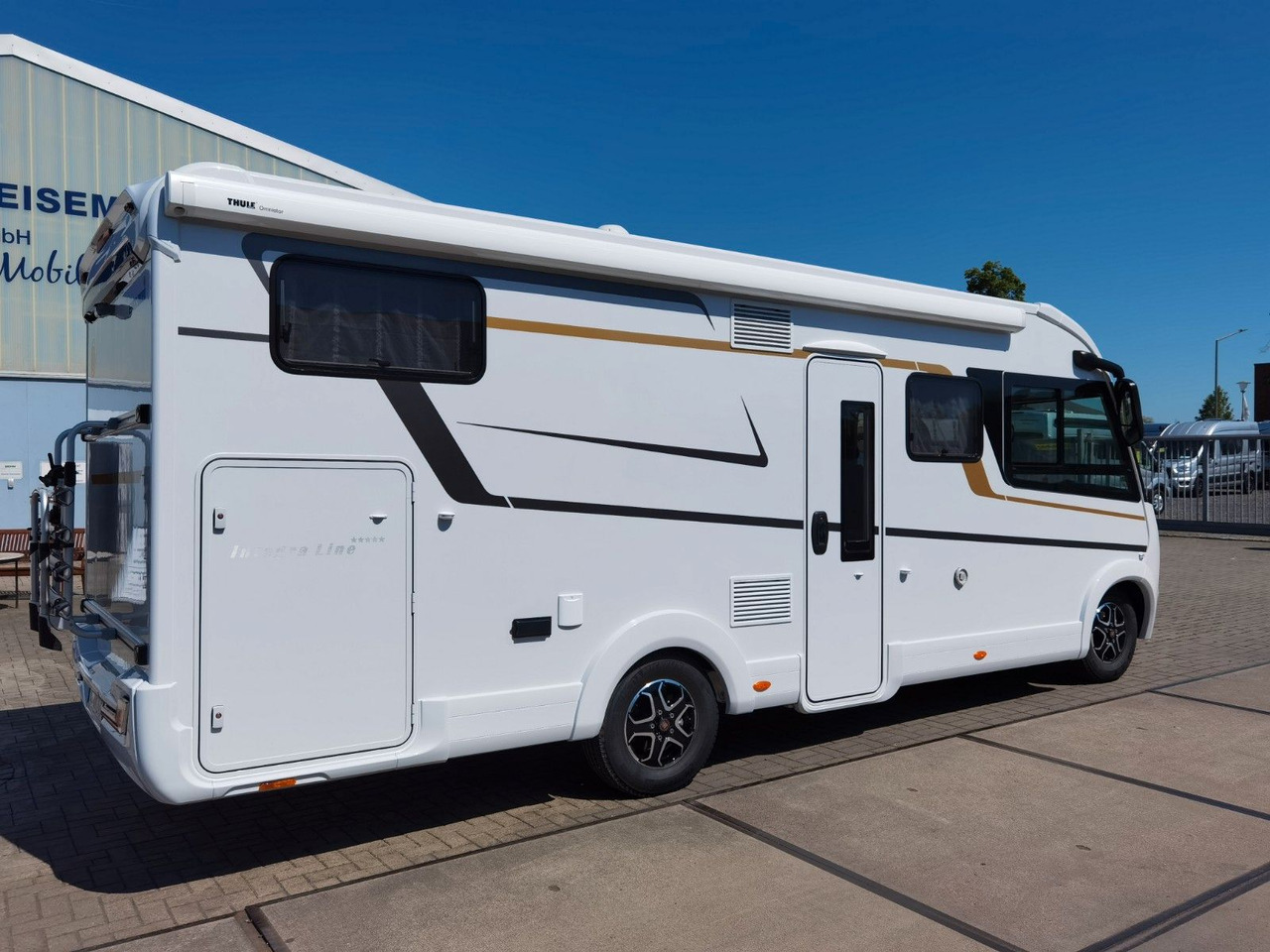 Eura Mobil INTEGRA LINE 720 EF / 180PS-9G 40H /EINZELBETTEN - Integrirani kamper: slika Eura Mobil INTEGRA LINE 720 EF / 180PS-9G 40H /EINZELBETTEN - Integrirani kamper Eura Mobil INTEGRA LINE 720 EF / 180PS-9G 40H /EINZELBETTEN - Integrirani kamper: slika Eura Mobil INTEGRA LINE 720 EF / 180PS-9G 40H /EINZELBETTEN - Integrirani kamper