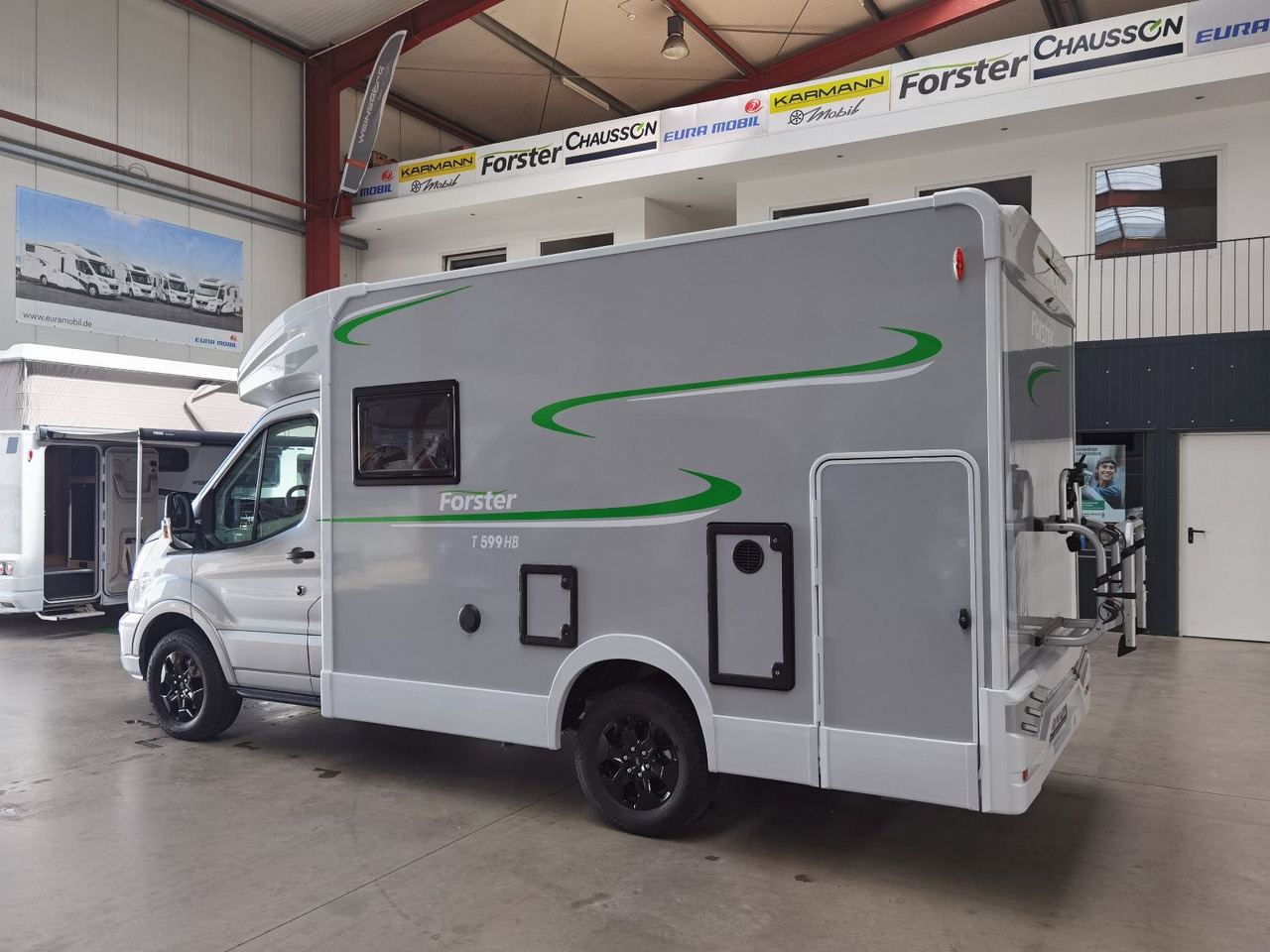 Forster T 599 HBN COUPÈ /-2025-/165PS / SILVER - EDITION - Poluintegrirani kamper: slika Forster T 599 HBN COUPÈ /-2025-/165PS / SILVER - EDITION - Poluintegrirani kamper Forster T 599 HBN COUPÈ /-2025-/165PS / SILVER - EDITION - Poluintegrirani kamper: slika Forster T 599 HBN COUPÈ /-2025-/165PS / SILVER - EDITION - Poluintegrirani kamper