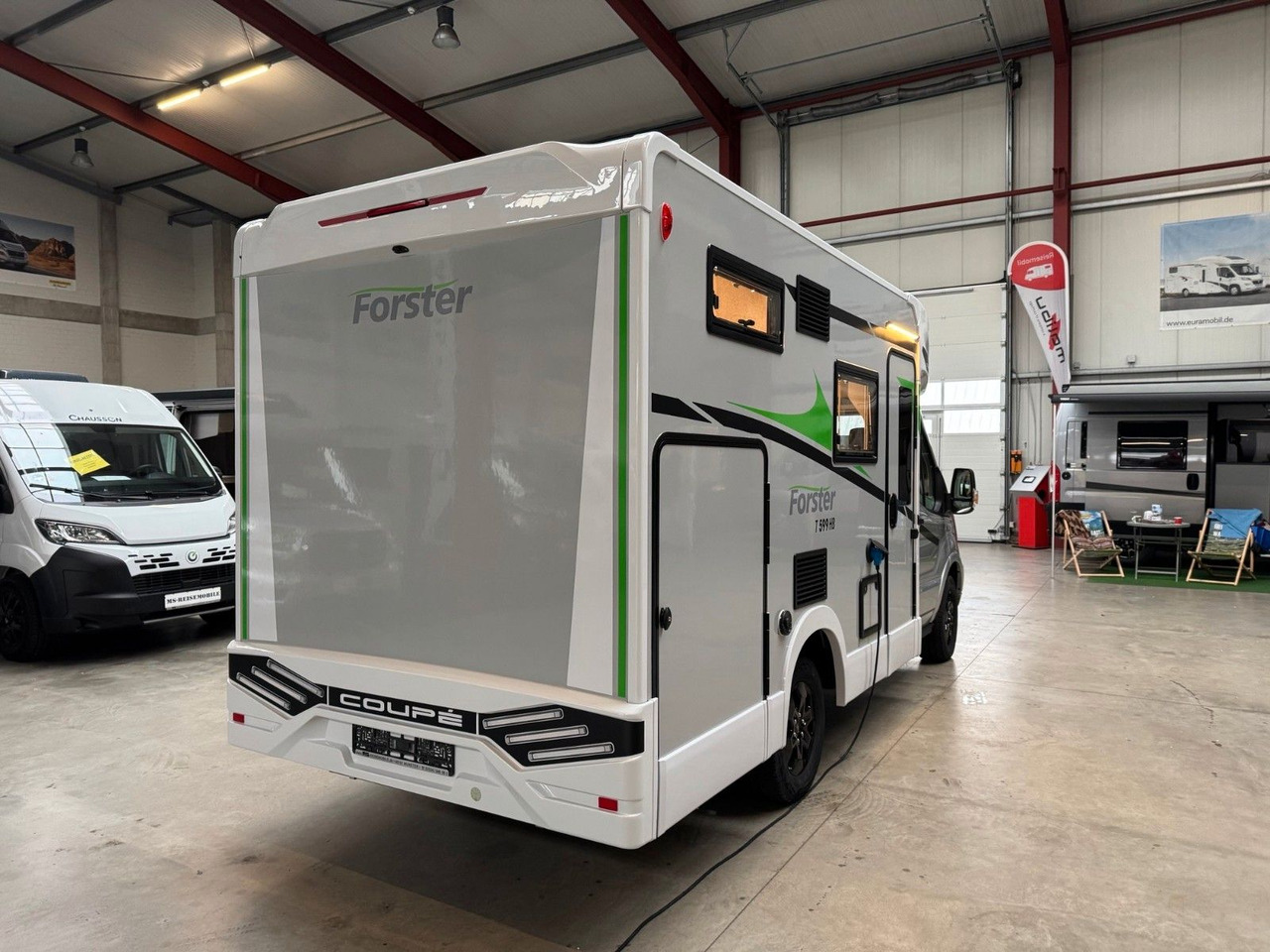 Forster T 599 HBN COUPÈ /-2026-/ 165PS-8G / SILVER-PAKET - Poluintegrirani kamper: slika Forster T 599 HBN COUPÈ /-2026-/ 165PS-8G / SILVER-PAKET - Poluintegrirani kamper Forster T 599 HBN COUPÈ /-2026-/ 165PS-8G / SILVER-PAKET - Poluintegrirani kamper: slika Forster T 599 HBN COUPÈ /-2026-/ 165PS-8G / SILVER-PAKET - Poluintegrirani kamper