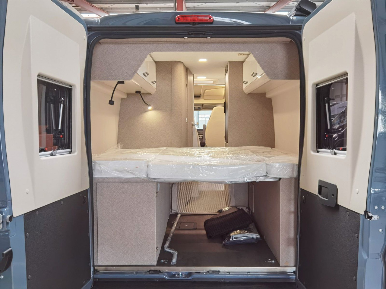 Kamp kombi Karmann DAVIS 590 TRENDSTYLE / -2025-/ 140PS /PLUS-PAKET: slika Kamp kombi Karmann DAVIS 590 TRENDSTYLE / -2025-/ 140PS /PLUS-PAKET