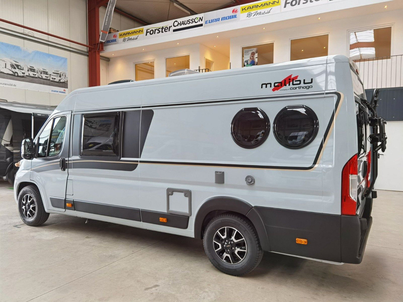 Malibu VAN COMFORT 640 LE / INFO.- PAKET / EINZELBETTEN - Kamp kombi: slika Malibu VAN COMFORT 640 LE / INFO.- PAKET / EINZELBETTEN - Kamp kombi Malibu VAN COMFORT 640 LE / INFO.- PAKET / EINZELBETTEN - Kamp kombi: slika Malibu VAN COMFORT 640 LE / INFO.- PAKET / EINZELBETTEN - Kamp kombi
