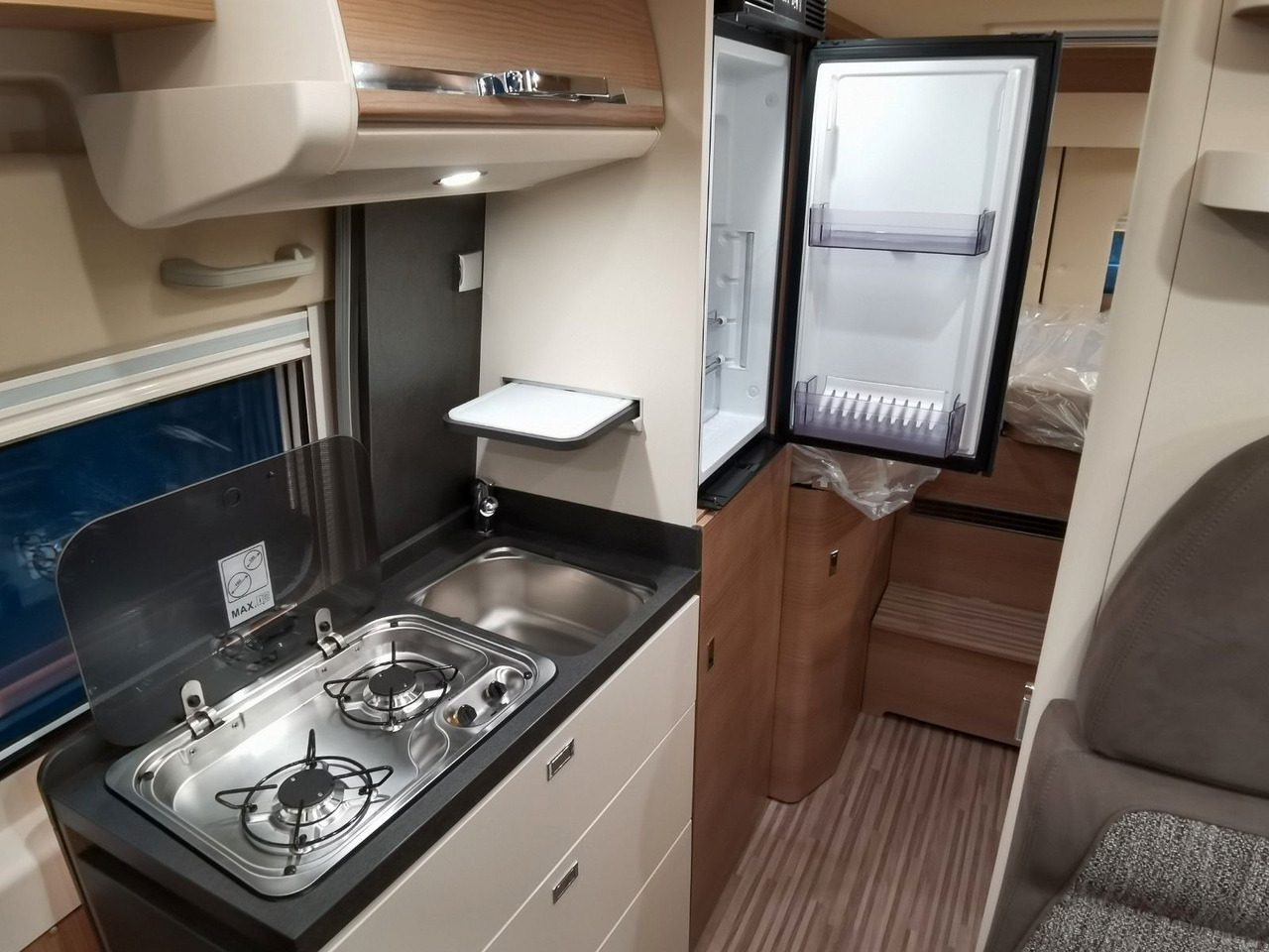 Kamp kombi Malibu VAN COMFORT GT - 640 LE / NAVIGATION & KEYLESS: slika Kamp kombi Malibu VAN COMFORT GT - 640 LE / NAVIGATION & KEYLESS