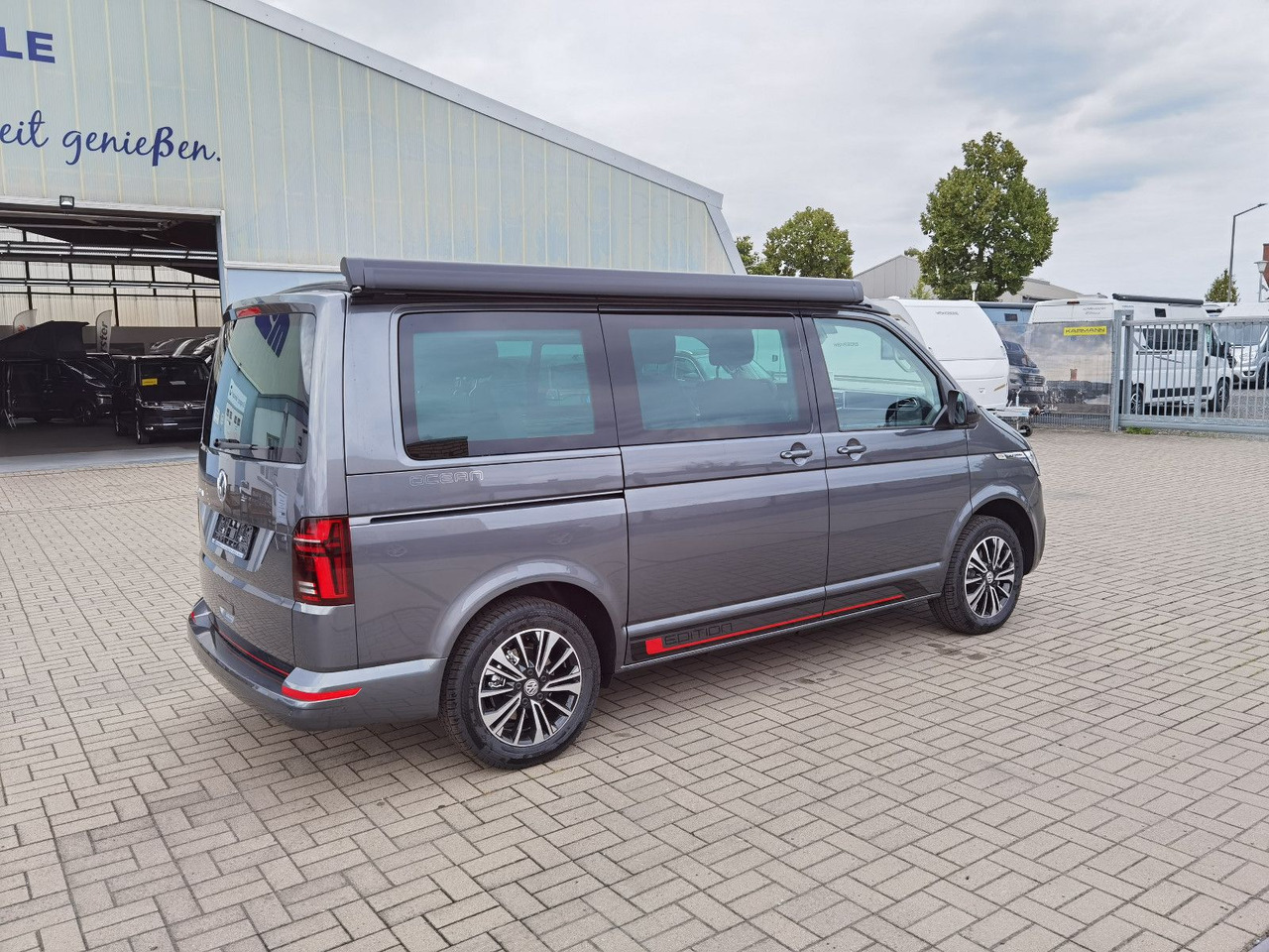 Volkswagen T6.1 CALIFORNIA OCEAN EDITION / DSG / NAVI / ACC - Kamp kombi: slika Volkswagen T6.1 CALIFORNIA OCEAN EDITION / DSG / NAVI / ACC - Kamp kombi Volkswagen T6.1 CALIFORNIA OCEAN EDITION / DSG / NAVI / ACC - Kamp kombi: slika Volkswagen T6.1 CALIFORNIA OCEAN EDITION / DSG / NAVI / ACC - Kamp kombi
