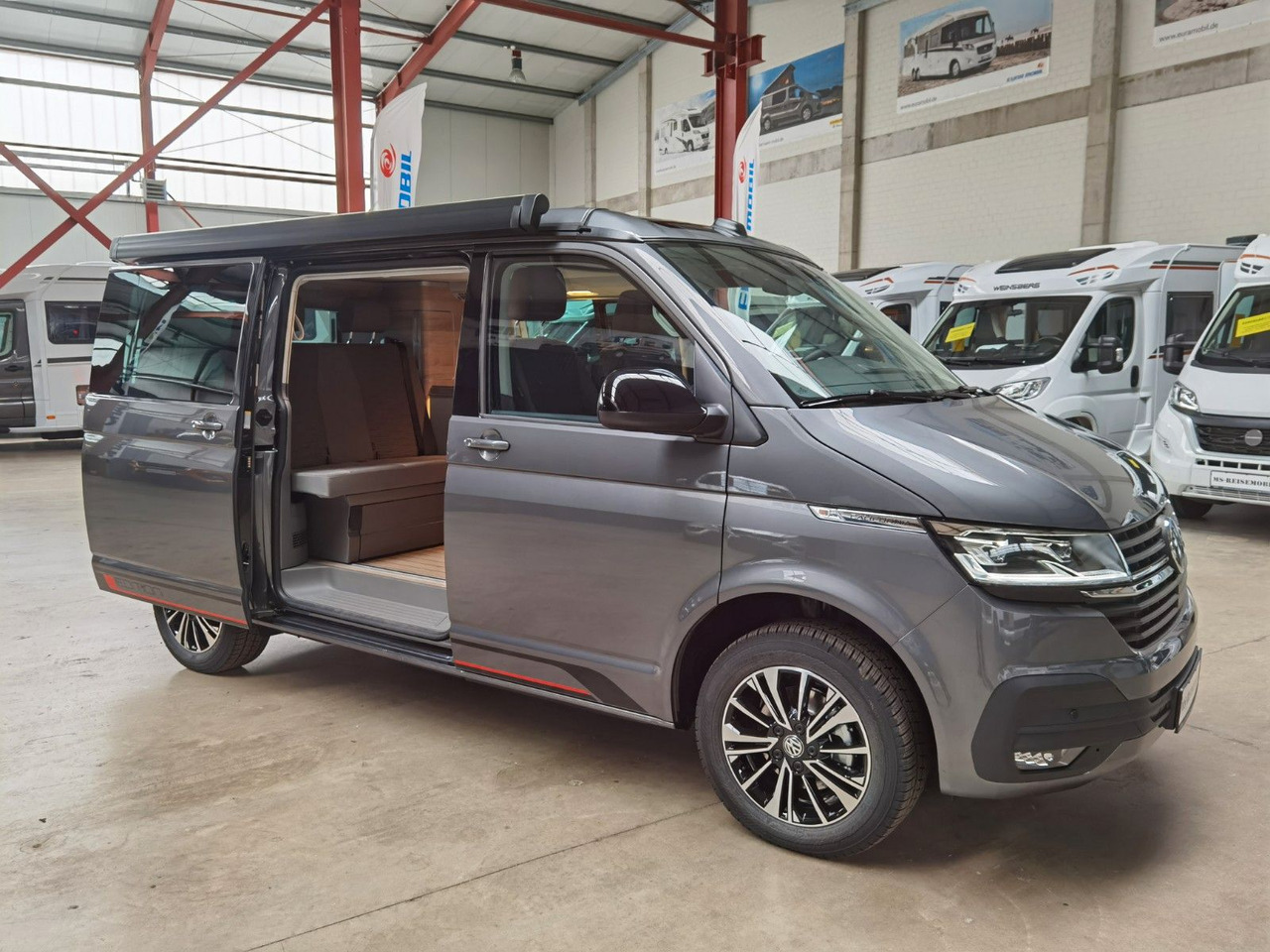 Putnički kombi Volkswagen T6.1 CALIFORNIA OCEAN EDITION / DSG / NAVI / ACC: slika Putnički kombi Volkswagen T6.1 CALIFORNIA OCEAN EDITION / DSG / NAVI / ACC