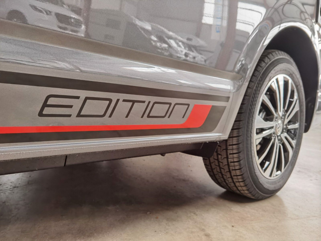 Putnički kombi Volkswagen T6.1 CALIFORNIA OCEAN EDITION / DSG / NAVI / ACC: slika Putnički kombi Volkswagen T6.1 CALIFORNIA OCEAN EDITION / DSG / NAVI / ACC