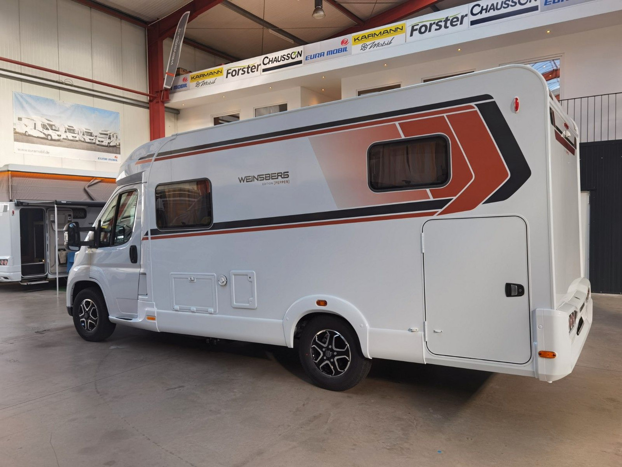 Weinsberg CARACOMPACT 600 MEG PEPPER /2025 / 8G.AUTOMATIK - Poluintegrirani kamper: slika Weinsberg CARACOMPACT 600 MEG PEPPER /2025 / 8G.AUTOMATIK - Poluintegrirani kamper Weinsberg CARACOMPACT 600 MEG PEPPER /2025 / 8G.AUTOMATIK - Poluintegrirani kamper: slika Weinsberg CARACOMPACT 600 MEG PEPPER /2025 / 8G.AUTOMATIK - Poluintegrirani kamper