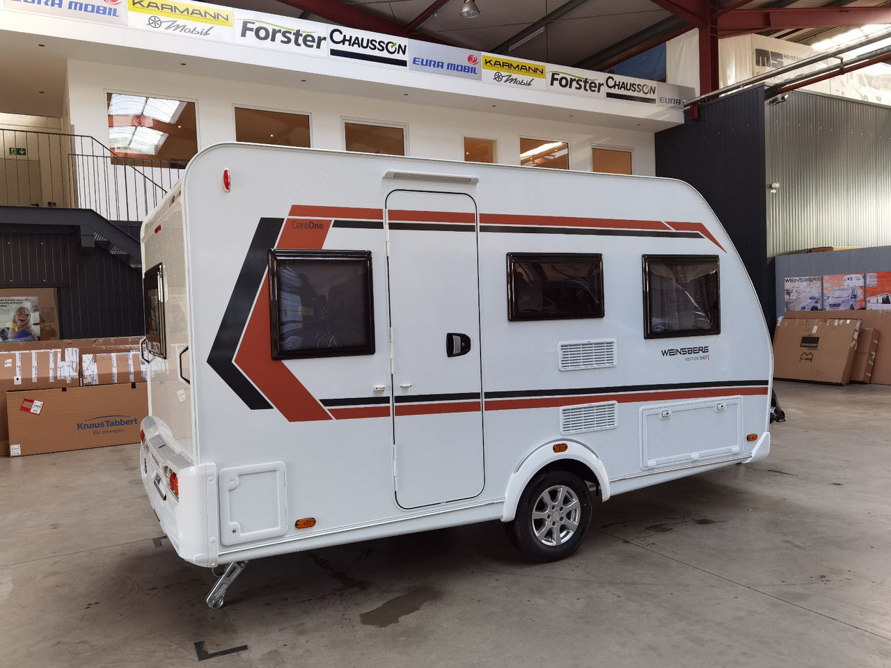 Weinsberg CARAONE 390 QD - EDITION HOT / - MODELL 2025 - - Kamp prikolica: slika Weinsberg CARAONE 390 QD - EDITION HOT / - MODELL 2025 - - Kamp prikolica Weinsberg CARAONE 390 QD - EDITION HOT / - MODELL 2025 - - Kamp prikolica: slika Weinsberg CARAONE 390 QD - EDITION HOT / - MODELL 2025 - - Kamp prikolica
