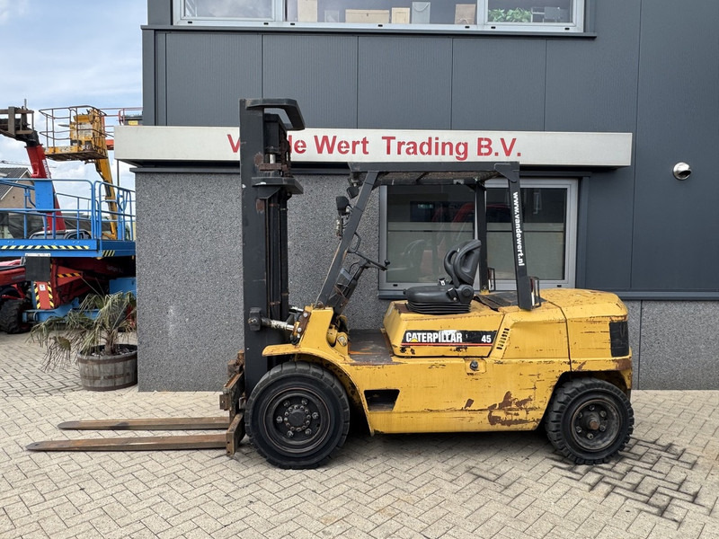Caterpillar DP45 Duplo 370 3e Functie Mitsubishi Diesel - Diesel viličar: slika Caterpillar DP45 Duplo 370 3e Functie Mitsubishi Diesel - Diesel viličar Caterpillar DP45 Duplo 370 3e Functie Mitsubishi Diesel - Diesel viličar: slika Caterpillar DP45 Duplo 370 3e Functie Mitsubishi Diesel - Diesel viličar