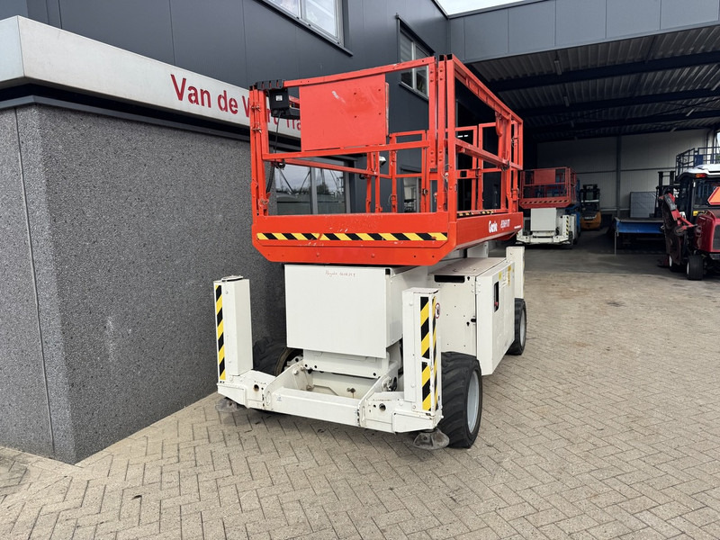 Genie GS 3369 RT Hoogwerker / Arbeitsbuhne 12mtr werkhoogte 4x4 Kubota DIESEL 2013 - Škarasta podizna platforma: slika Genie GS 3369 RT Hoogwerker / Arbeitsbuhne 12mtr werkhoogte 4x4 Kubota DIESEL 2013 - Škarasta podizna platforma Genie GS 3369 RT Hoogwerker / Arbeitsbuhne 12mtr werkhoogte 4x4 Kubota DIESEL 2013 - Škarasta podizna platforma: slika Genie GS 3369 RT Hoogwerker / Arbeitsbuhne 12mtr werkhoogte 4x4 Kubota DIESEL 2013 - Škarasta podizna platforma