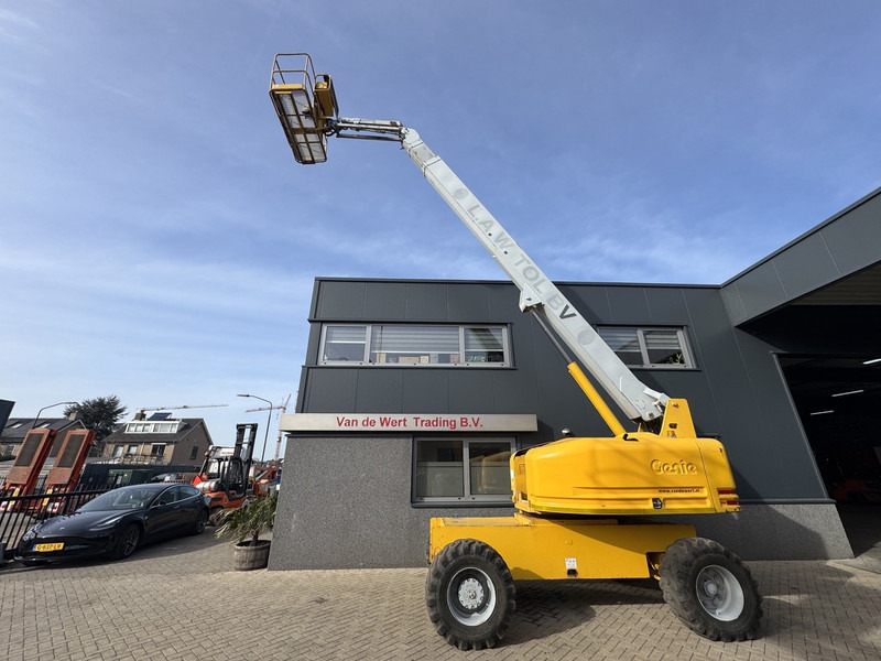 Genie S-65 DEUTZ DIESEL 1998 boomlift 21.81 Meter Werkhoogte - Teleskopski krak: slika Genie S-65 DEUTZ DIESEL 1998 boomlift 21.81 Meter Werkhoogte - Teleskopski krak Genie S-65 DEUTZ DIESEL 1998 boomlift 21.81 Meter Werkhoogte - Teleskopski krak: slika Genie S-65 DEUTZ DIESEL 1998 boomlift 21.81 Meter Werkhoogte - Teleskopski krak