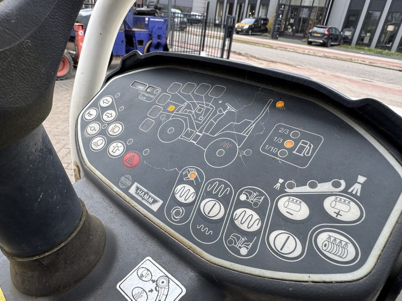 Valjak Hamm HD 10 VV Trilwals / Road Roller / Tandemwalze 2015 Kubota Diesel: slika Valjak Hamm HD 10 VV Trilwals / Road Roller / Tandemwalze 2015 Kubota Diesel Valjak Hamm HD 10 VV Trilwals / Road Roller / Tandemwalze 2015 Kubota Diesel: slika Valjak Hamm HD 10 VV Trilwals / Road Roller / Tandemwalze 2015 Kubota Diesel