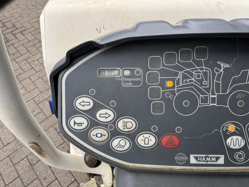 Valjak Hamm HD 10 VV Trilwals / Road Roller / Tandemwalze 2015 Kubota Diesel: slika Valjak Hamm HD 10 VV Trilwals / Road Roller / Tandemwalze 2015 Kubota Diesel Valjak Hamm HD 10 VV Trilwals / Road Roller / Tandemwalze 2015 Kubota Diesel: slika Valjak Hamm HD 10 VV Trilwals / Road Roller / Tandemwalze 2015 Kubota Diesel