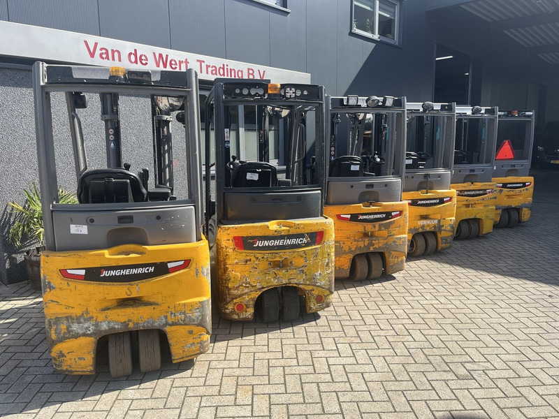 Električni viličar Jungheinrich EFG 218 K: slika Električni viličar Jungheinrich EFG 218 K