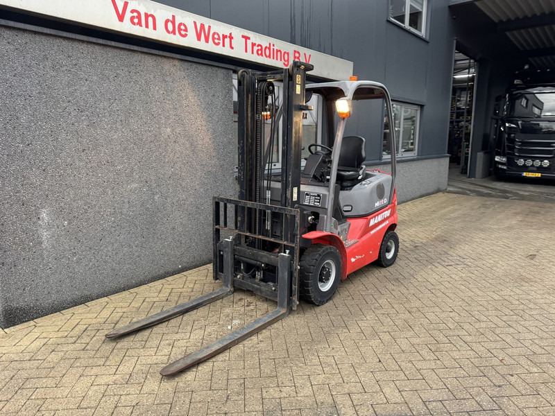 Manitou MI18D Duplo 330 Sideshift Diesel 2016 - Diesel viličar: slika Manitou MI18D Duplo 330 Sideshift Diesel 2016 - Diesel viličar Manitou MI18D Duplo 330 Sideshift Diesel 2016 - Diesel viličar: slika Manitou MI18D Duplo 330 Sideshift Diesel 2016 - Diesel viličar