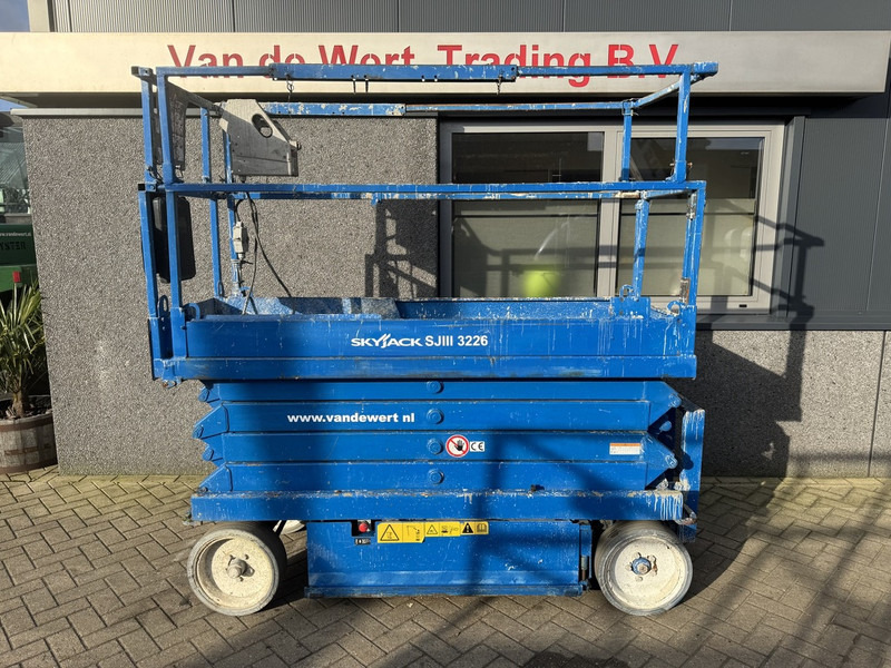 Škarasta podizna platforma Skyjack SJ 3226: slika Škarasta podizna platforma Skyjack SJ 3226