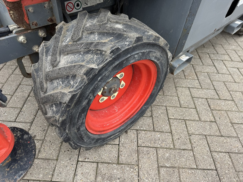 Škarasta podizna platforma Skyjack SJ 6832RT Schaarhoogwerker / Scissor / Arbeitsbuhne 2016 4X4 Kubota Diesel 12M Werkhoogte: slika Škarasta podizna platforma Skyjack SJ 6832RT Schaarhoogwerker / Scissor / Arbeitsbuhne 2016 4X4 Kubota Diesel 12M Werkhoogte Škarasta podizna platforma Skyjack SJ 6832RT Schaarhoogwerker / Scissor / Arbeitsbuhne 2016 4X4 Kubota Diesel 12M Werkhoogte: slika Škarasta podizna platforma Skyjack SJ 6832RT Schaarhoogwerker / Scissor / Arbeitsbuhne 2016 4X4 Kubota Diesel 12M Werkhoogte