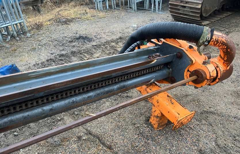 Excadrill 22A drilling attachment - Platforma za bušenje: slika Excadrill 22A drilling attachment - Platforma za bušenje Excadrill 22A drilling attachment - Platforma za bušenje: slika Excadrill 22A drilling attachment - Platforma za bušenje
