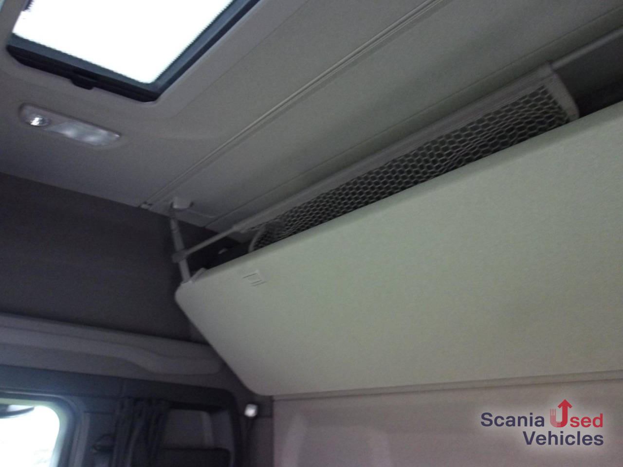 SCANIA R 460 A4x2NA / Navi / LED - Tegljač: slika SCANIA R 460 A4x2NA / Navi / LED - Tegljač SCANIA R 460 A4x2NA / Navi / LED - Tegljač: slika SCANIA R 460 A4x2NA / Navi / LED - Tegljač