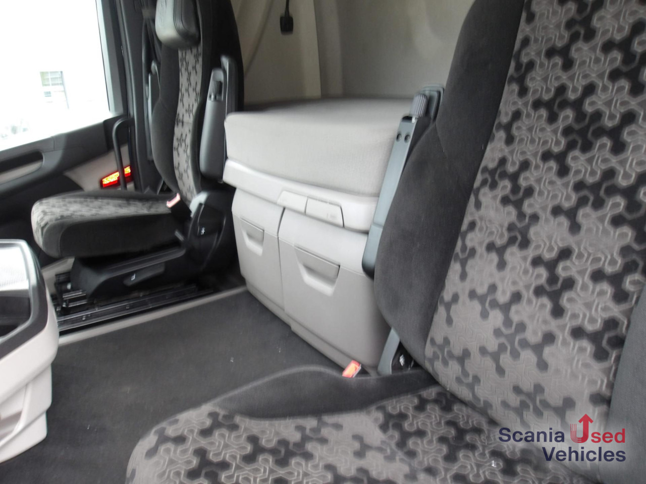 SCANIA R 500 A4x2NB Full Air, Hydraulic - Tegljač: slika SCANIA R 500 A4x2NB Full Air, Hydraulic - Tegljač SCANIA R 500 A4x2NB Full Air, Hydraulic - Tegljač: slika SCANIA R 500 A4x2NB Full Air, Hydraulic - Tegljač